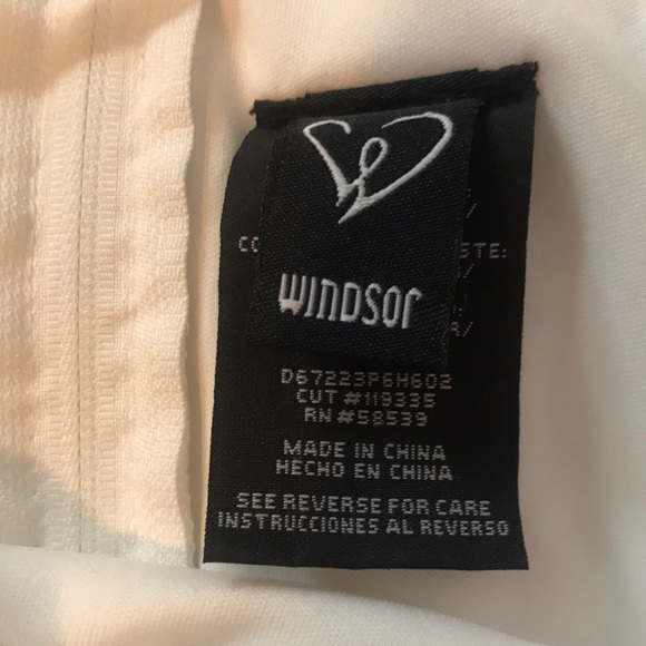 Dress - Picture 3 of 8